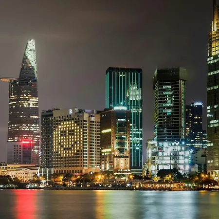 Renaissance Riverside Hotel Saigon-3